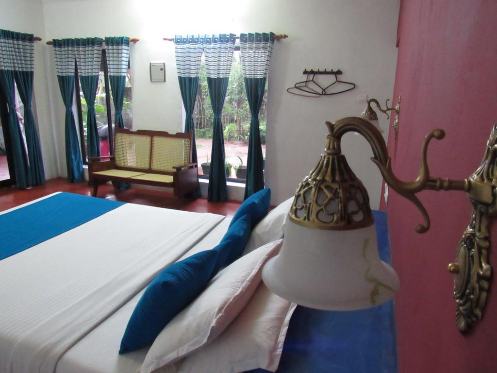 มารารีดรีมซ์เบดแอนด์เบรคฟาสต์ Villa Alappuzha ภายนอก รูปภาพ