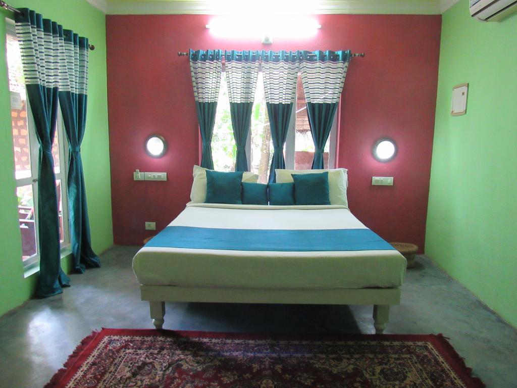 มารารีดรีมซ์เบดแอนด์เบรคฟาสต์ Villa Alappuzha ภายนอก รูปภาพ