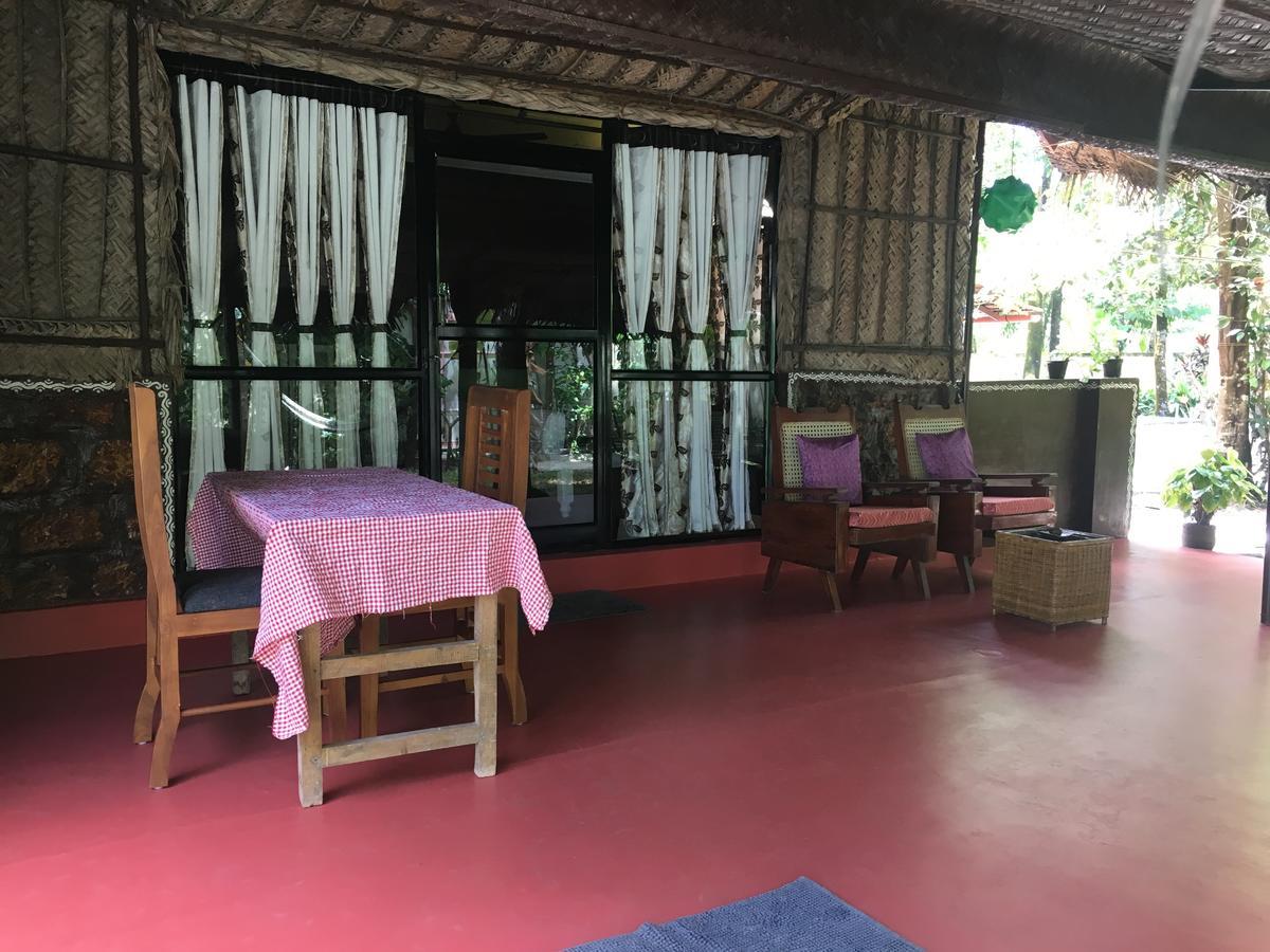 มารารีดรีมซ์เบดแอนด์เบรคฟาสต์ Villa Alappuzha ภายนอก รูปภาพ